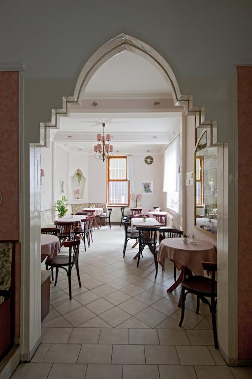 Pension Cafe Suzette Gotha Exterior photo